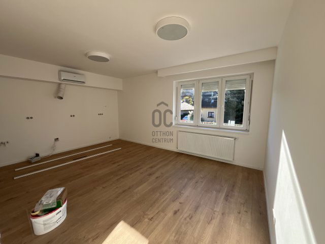 Eladó ikerház, Kerepesen 88.9 M Ft, 4 szobás