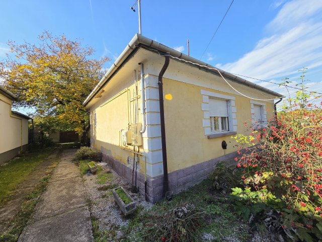 Eladó családi ház, Balatonszentgyörgyön 54.9 M Ft, 3 szobás