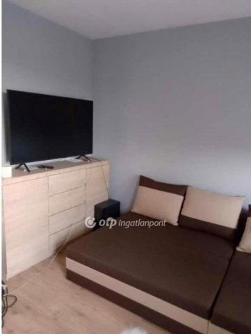 Eladó panellakás, Budapesten, XXI. kerületben 59.999 M Ft