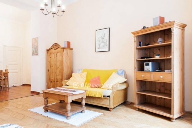 Eladó téglalakás, Budapesten, VII. kerületben 82 M Ft, 2 szobás