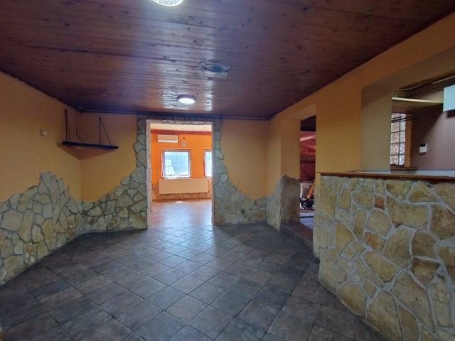 Kiadó családi ház, albérlet, Békéscsabán 125 E Ft / hó