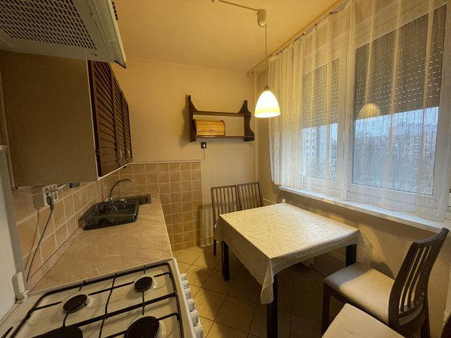 Eladó panellakás, Tiszaújvárosban 29.99 M Ft, 2 szobás