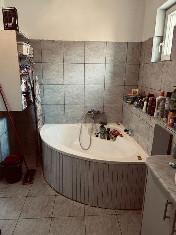 Eladó családi ház, Zsákán 25 M Ft, 3 szobás