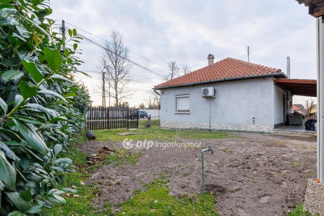 Eladó családi ház, Albertirsán 49.9 M Ft, 2 szobás