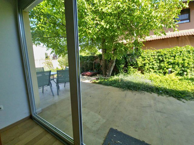 Eladó családi ház, Szigetszentmiklóson 145 M Ft, 5 szobás