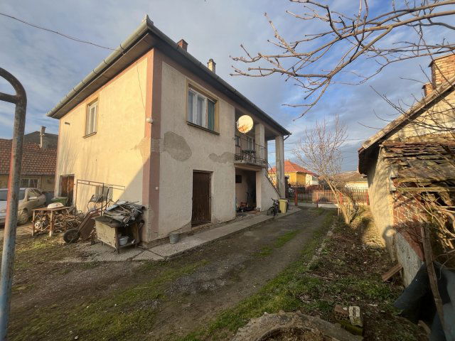 Eladó családi ház, Tarcalon, Szabadság utcában 28 M Ft