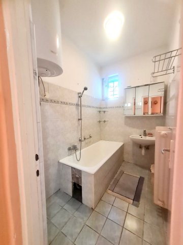 Eladó családi ház, Budapesten, XIV. kerületben 109.999 M Ft