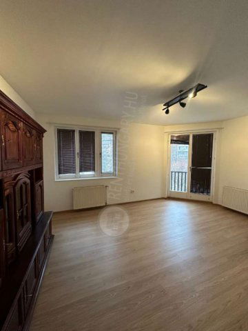 Kiadó téglalakás, albérlet, VIII. kerületben, Hock János utcában