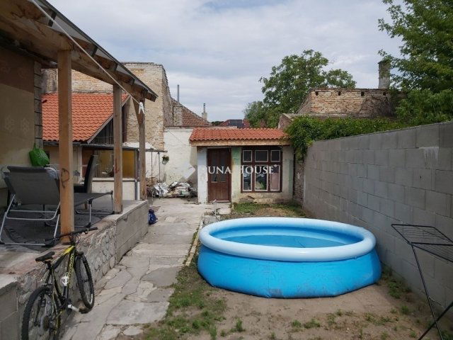 Eladó családi ház, Budapesten, XX. kerületben 65 M Ft, 3 szobás