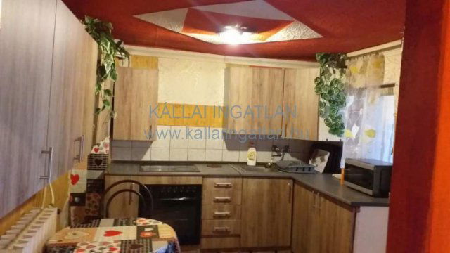 Eladó családi ház, Nyírbogdányon 19.9 M Ft, 3 szobás