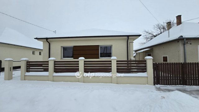 Eladó családi ház, Hajdúszoboszlón 95 M Ft, 3 szobás