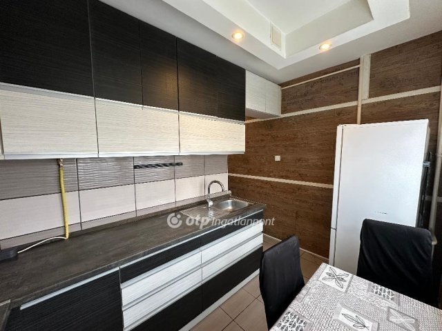 Eladó panellakás, Nyíregyházán 53 M Ft, 1+2 szobás