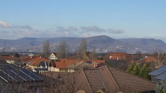 Eladó ikerház, Dunakeszin 189 M Ft, 6 szobás