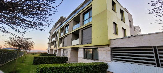 Eladó téglalakás, Balatonfüreden 229 M Ft, 2 szobás