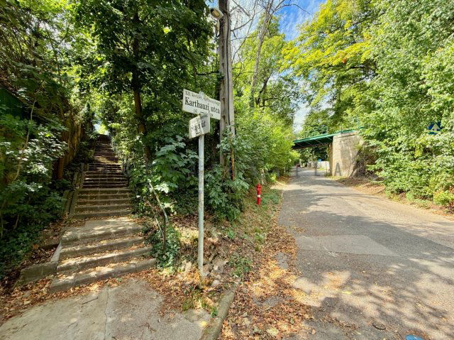 Eladó telek, Budapesten, XII. kerületben, Karthauzi utcában