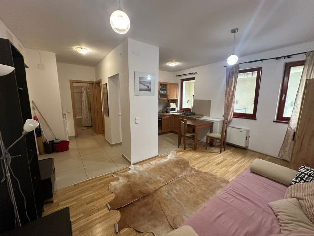 Kiadó téglalakás, albérlet, VI. kerületben, Benczúr utcában