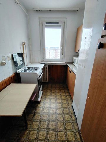 Eladó panellakás, Székesfehérvárott 41.9 M Ft, 1+1 szobás