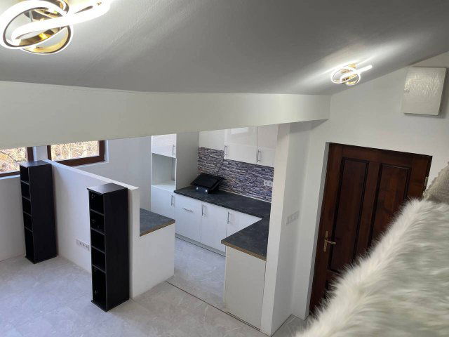 Eladó téglalakás, Pomázon 49.9 M Ft, 1 szobás