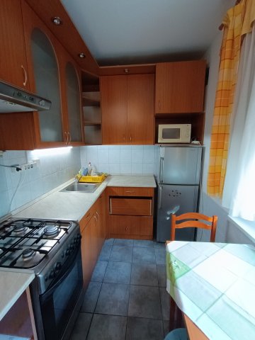 Kiadó panellakás, albérlet, Székesfehérvárott 150 E Ft / hó