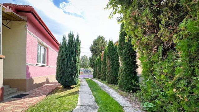Eladó családi ház, Tökölön 63.999 M Ft, 3 szobás