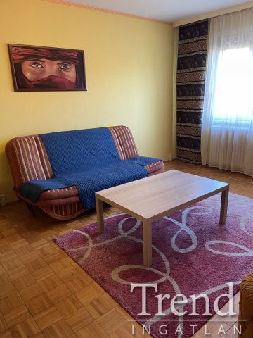 Kiadó családi ház, albérlet, Dunaújvárosban 130 E Ft / hó
