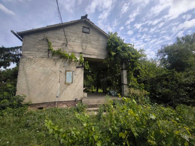 Eladó téglalakás, Baracson 5.5 M Ft, 1 szobás