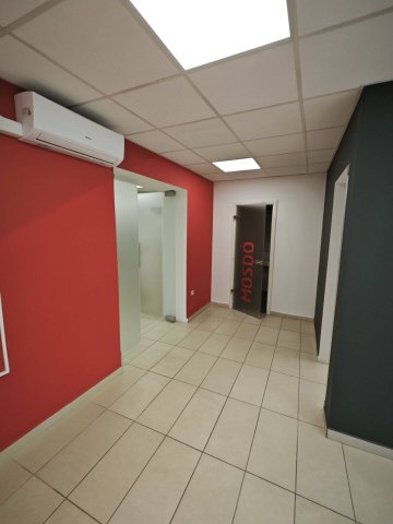 Kiadó üzlethelyiség, Miskolcon 450 E Ft / hó