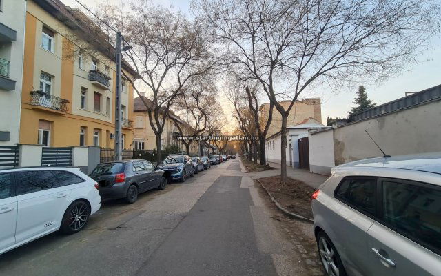Eladó garázs, Budapesten, XIV. kerületben 5.75 M Ft