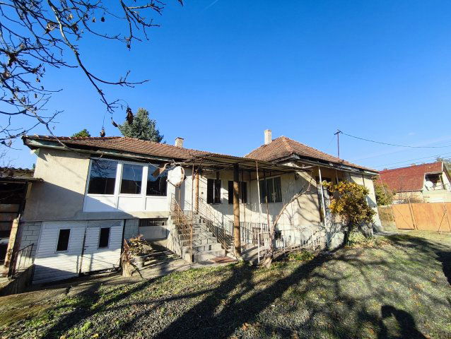 Eladó családi ház, Kisnánán 10.9 M Ft, 3 szobás