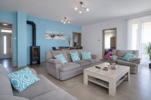 Eladó családi ház, Székesfehérvárott 149 M Ft, 5 szobás