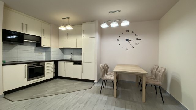 Kiadó téglalakás, albérlet, Debrecenben 350 E Ft / hó, 3 szobás