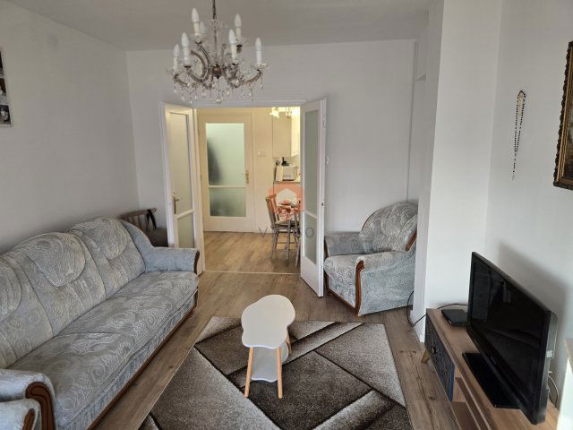 Eladó panellakás, Pécsett, Kacsóh Pongrác utcában 81.9 M Ft