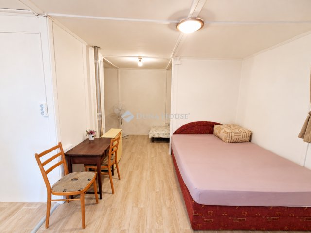 Kiadó családi ház, albérlet, Csomádon 200 E Ft / hó, 2 szobás