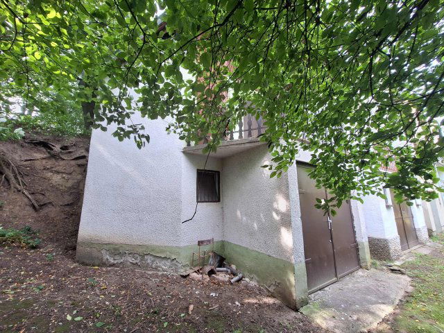 Eladó családi ház, Miskolcon, Ághegyen 6 M Ft, 1 szobás