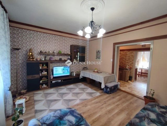 Eladó családi ház, Kecskeméten 61.5 M Ft, 3 szobás