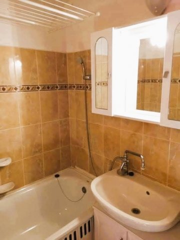 Eladó panellakás, Veszprémben 44.2 M Ft, 2 szobás