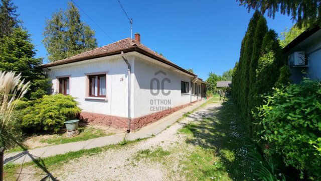Eladó családi ház, Balatonszárszón 88 M Ft, 4 szobás