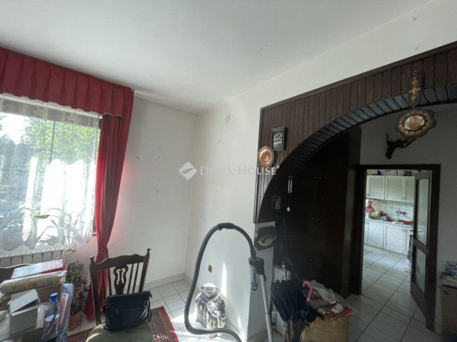Eladó családi ház, Monorierdőn 64.9 M Ft, 3 szobás