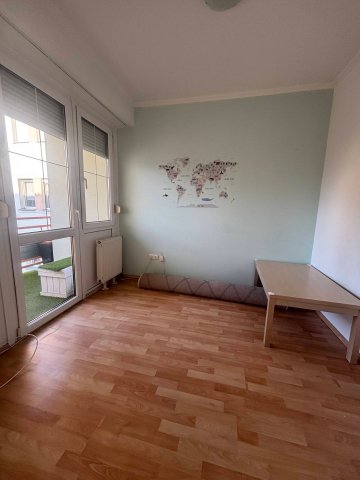 Kiadó téglalakás, albérlet, Miskolcon 230 E Ft / hó, 2+1 szobás