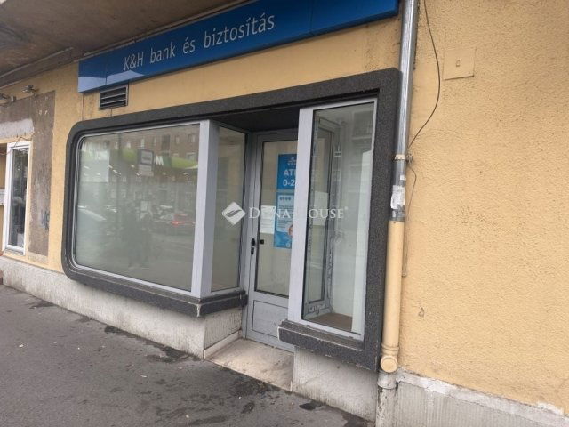 Eladó üzlethelyiség, Budapesten, XIV. kerületben 35 M Ft
