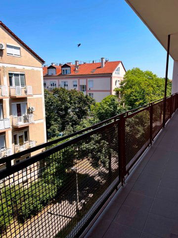 Kiadó téglalakás, albérlet, Pécsett 150 E Ft / hó, 1+1 szobás