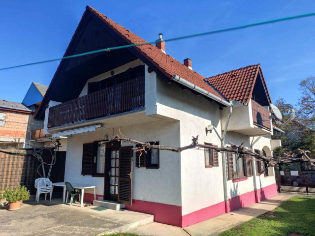 Eladó családi ház, Keszthelyen 72 M Ft, 3 szobás