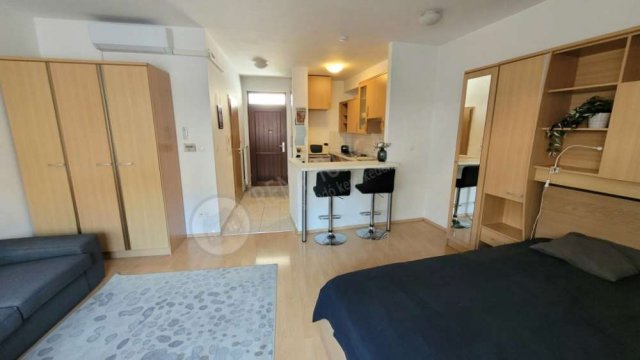 Kiadó téglalakás, albérlet, VIII. kerületben, Nap utcában