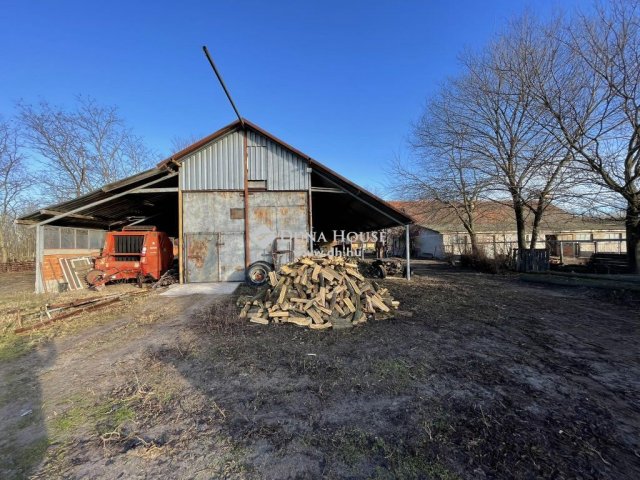 Eladó mezogazdasagi ingatlan, Kiskunmajsán 79 M Ft