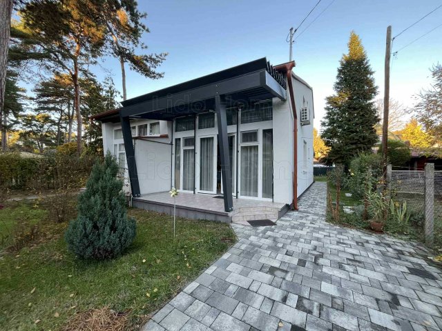 Eladó nyaraló, Balatonfenyvesen 89.9 M Ft, 3+1 szobás