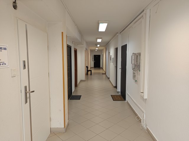 Kiadó iroda, Miskolcon 120 E Ft / hó, 1 szobás