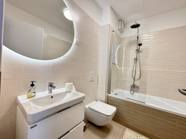 Kiadó téglalakás, albérlet, VIII. kerületben, Szigetvári utcában