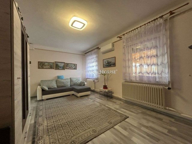 Eladó családi ház, Vecsésen 84.9 M Ft, 3 szobás