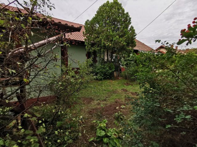 Eladó sorház, Debrecenben 64.5 M Ft, 4 szobás