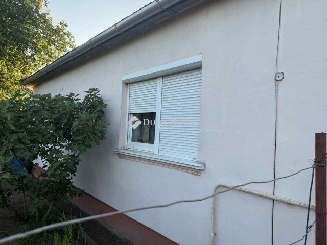 Eladó családi ház, Tokodaltárón 44.9 M Ft, 3 szobás